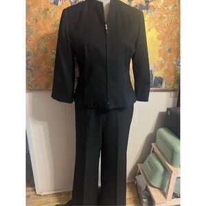 Vintage Requirements Black 2 Piece Polyester Pants Suit w/Zip Front Jacket Sz12